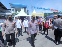 Pastikan Prokes Tak Ada Lonjakan Pasca-Nataru, Kapolri Tinjau Pelabuhan Merak