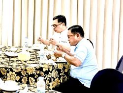 Rektor dan Ketua Senat Buka Bersama