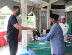 Kapolda Sulteng Serahkan Bantuan Pembangunan Masjid  Haqqul Yaqin di Donggala