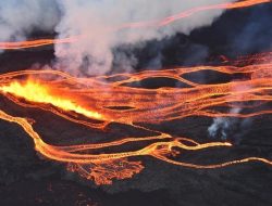 Gunung Api Mauna Loa, Gunung Terbesar di Hawai Meletus