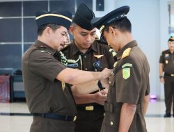 Lantik Wakajati Sulteng, Kajati: Laksanakan Tugas Dengan Sebaik-baiknya