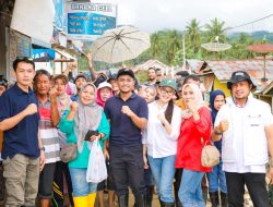 Fathur Razaq Terjun Bareng Relawan Salurkan Bantuan Korban Banjir Bandang Donggala