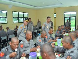 Pastikan Asupan Gizi Terpenuhi, Kapolda Irjen Agus Cek Rumah Makan SPN