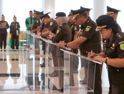 Kajati Sulteng Nuzul Rahmat R. Resmikan Sejumlah Pejabat Baru di Lingkungan Kejaksaan Tinggi