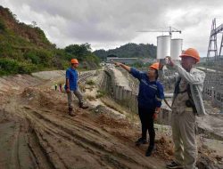 Tiga Pakar ITB dan Satgas PKA Telusuri Retakan Rumah Warga Dekat PLTA Poso
