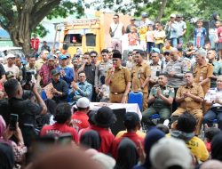 Gubernur Anwar Hafid Temui Langsung Warga Pelabuhan Pantoloan, Tegaskan Tak Ada Pemindahan Tanpa Solusi