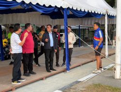 Gubernur Anwar Hafid Turun Langsung Tinjau Lapangan Sepak Bola Faqih Rasyid