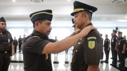 Kajati Sulteng Lantik Dr. Andi Aulia Rahman dan Agus Kurniawan Sebagai Koordinator
