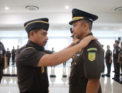 Kajati Sulteng Lantik Dr. Andi Aulia Rahman dan Agus Kurniawan Sebagai Koordinator